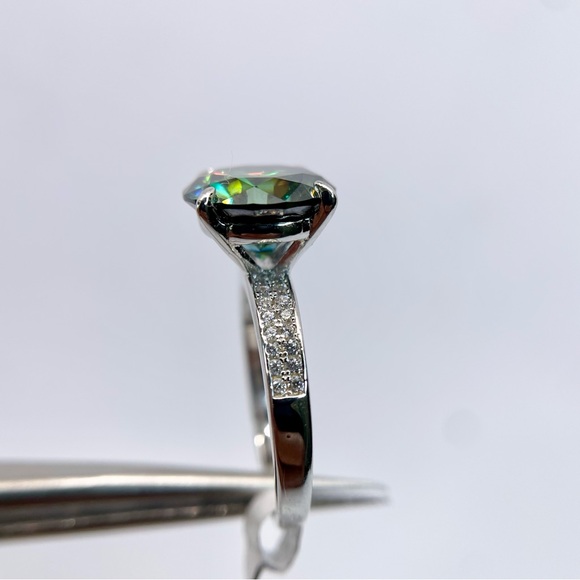 5 Carat Green Moissanite Ring 18K White Gold 925 Silver Wedding Anniversary - Picture 9 of 14